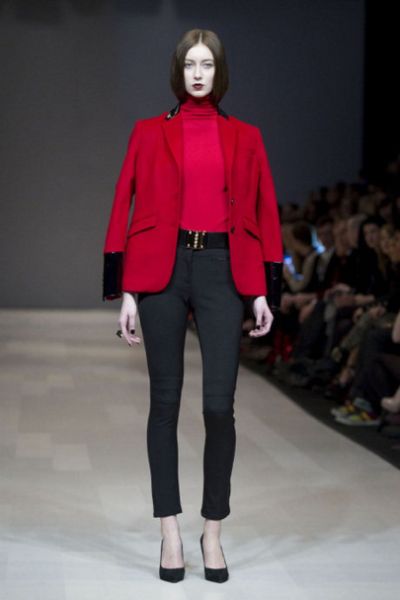 Calça Cigarrete Moda 2012 Calça Cigarrete Moda 2012 66 Calça Cigarrete Moda 2012