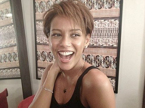 O novo corte Joãozinho de Taís Araújo deixou a atriz com aspecto mais jovial, porém causou muitas polêmicas (Foto: Divulgação) 