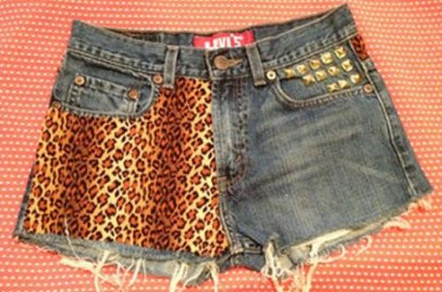 Os shorts jeans customizados estão em alta nesta temporada e você pode fazer o seu com o estilo que quiser (Foto: Divulgação) 