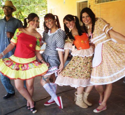Abuse dos vestidos para festa junina 2013 para entrar no clima do “arraiá” (Foto: Divulgação)
