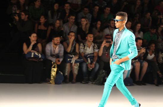 A moda masculina verão 2014 está tão interessante e diversificada quanto a moda feminina (Foto: Divulgação)