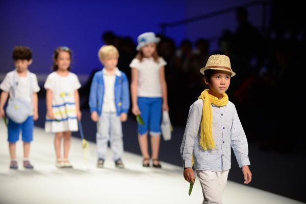 É possível encontrar muita tendência infantil na moda 2014, para todos os estilos (Foto: Divulgação)