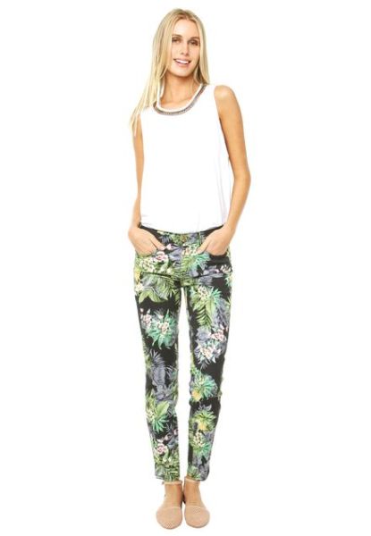  É fácil montar look com calça estampada (Foto: dafiti.com.br) Calça 134,99                  