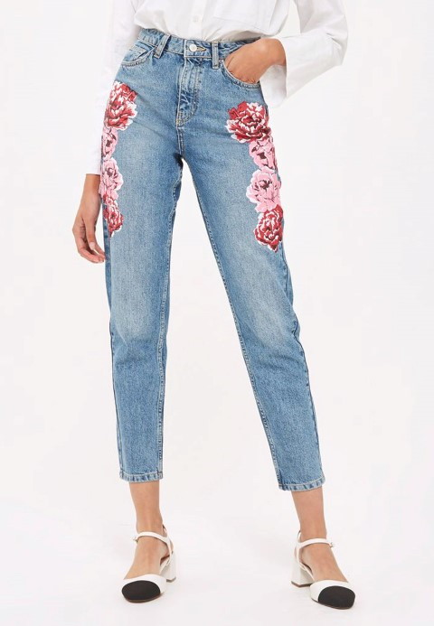 calça mom jeans delicada